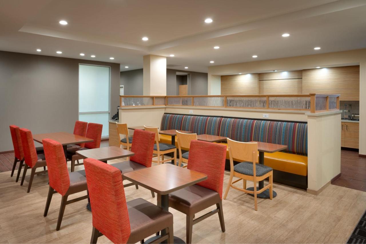 Towneplace Suites By Marriott קלוביס מראה חיצוני תמונה